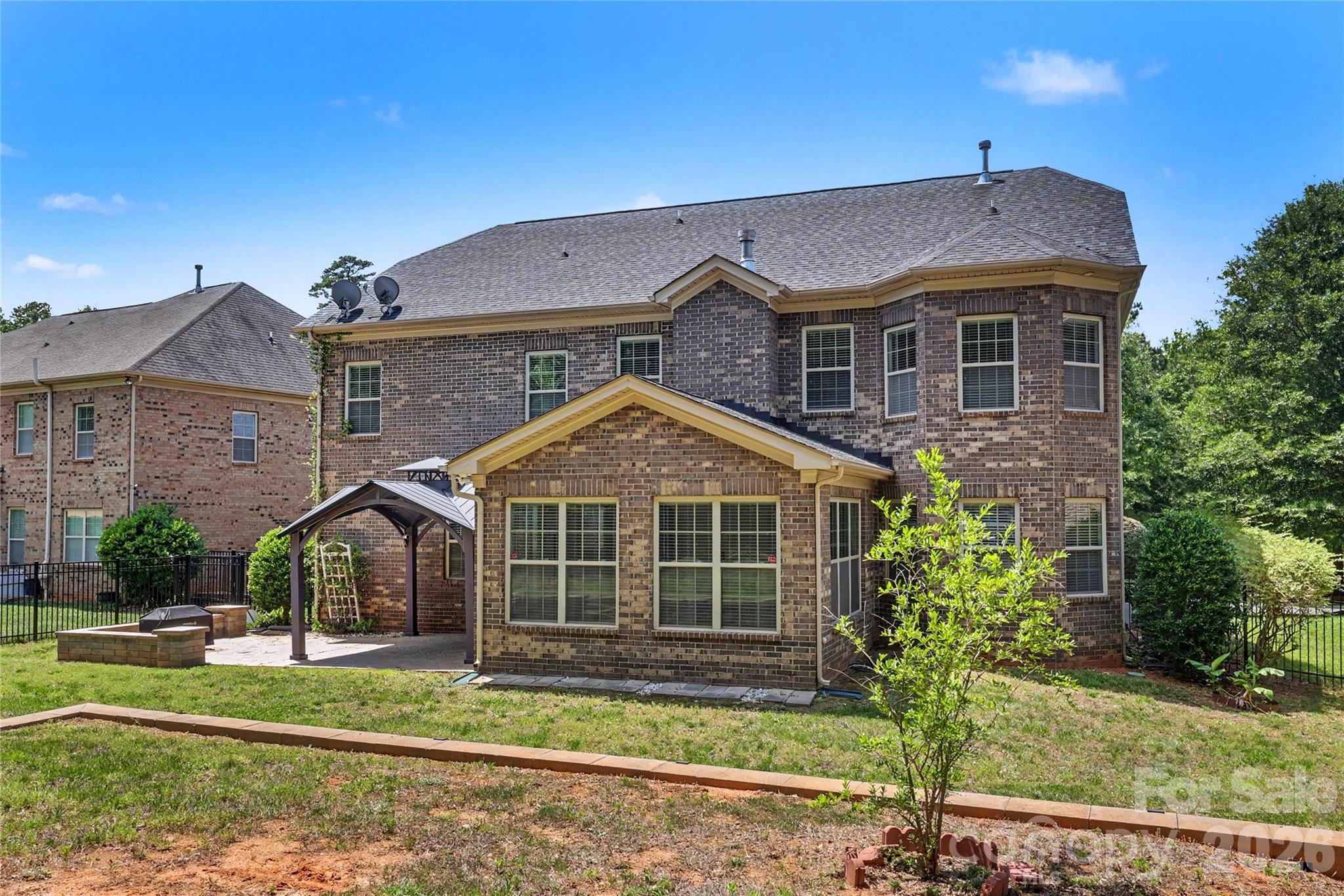 Pebble Run - Residential