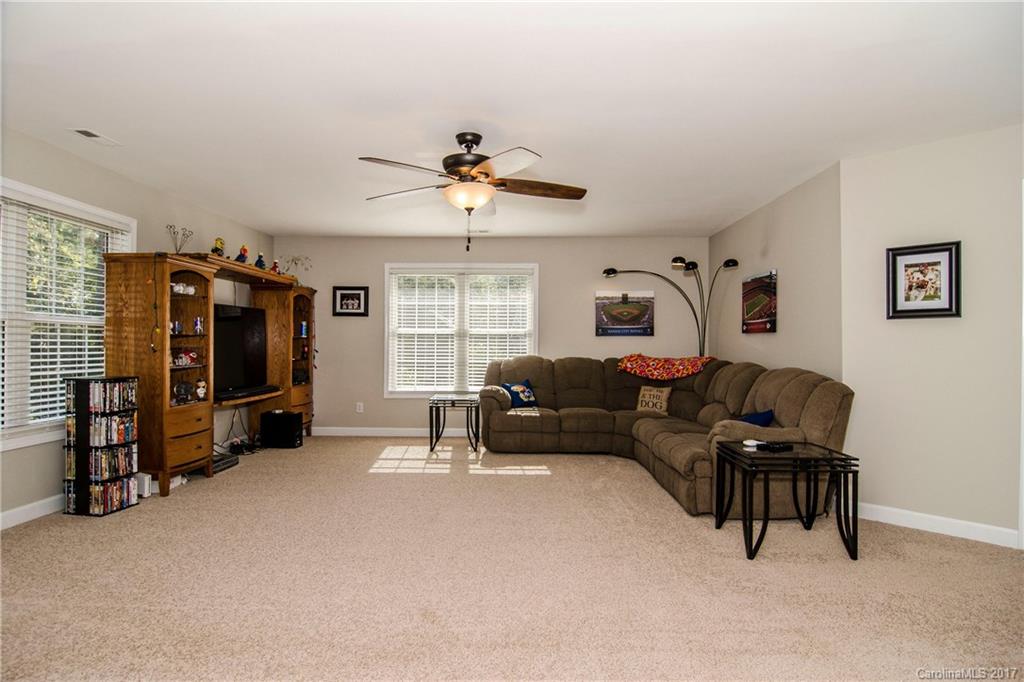 Huntington Farms - Residential