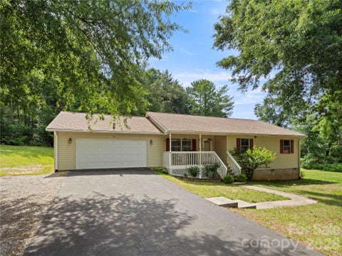 Photo of 5 Harrison Hill Road, Swannanoa, NC 28778 (MLS # 4391617)