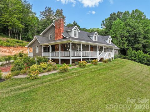 Photo of 81 Aldens Way, Clyde, NC 28721 (MLS # 4400047)