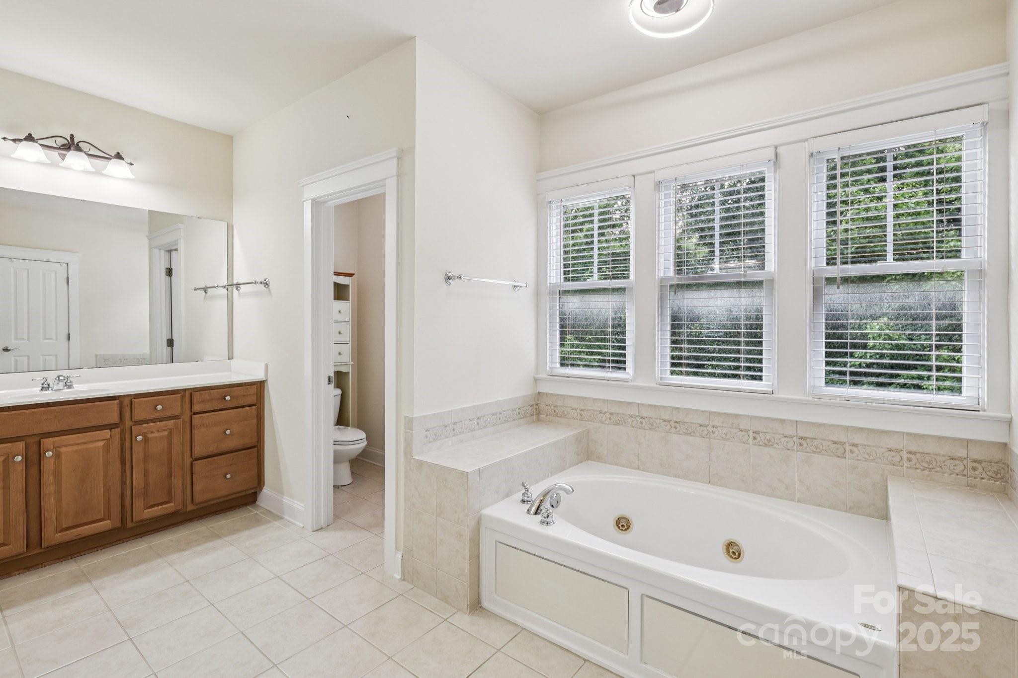 Lakeshore - Residential