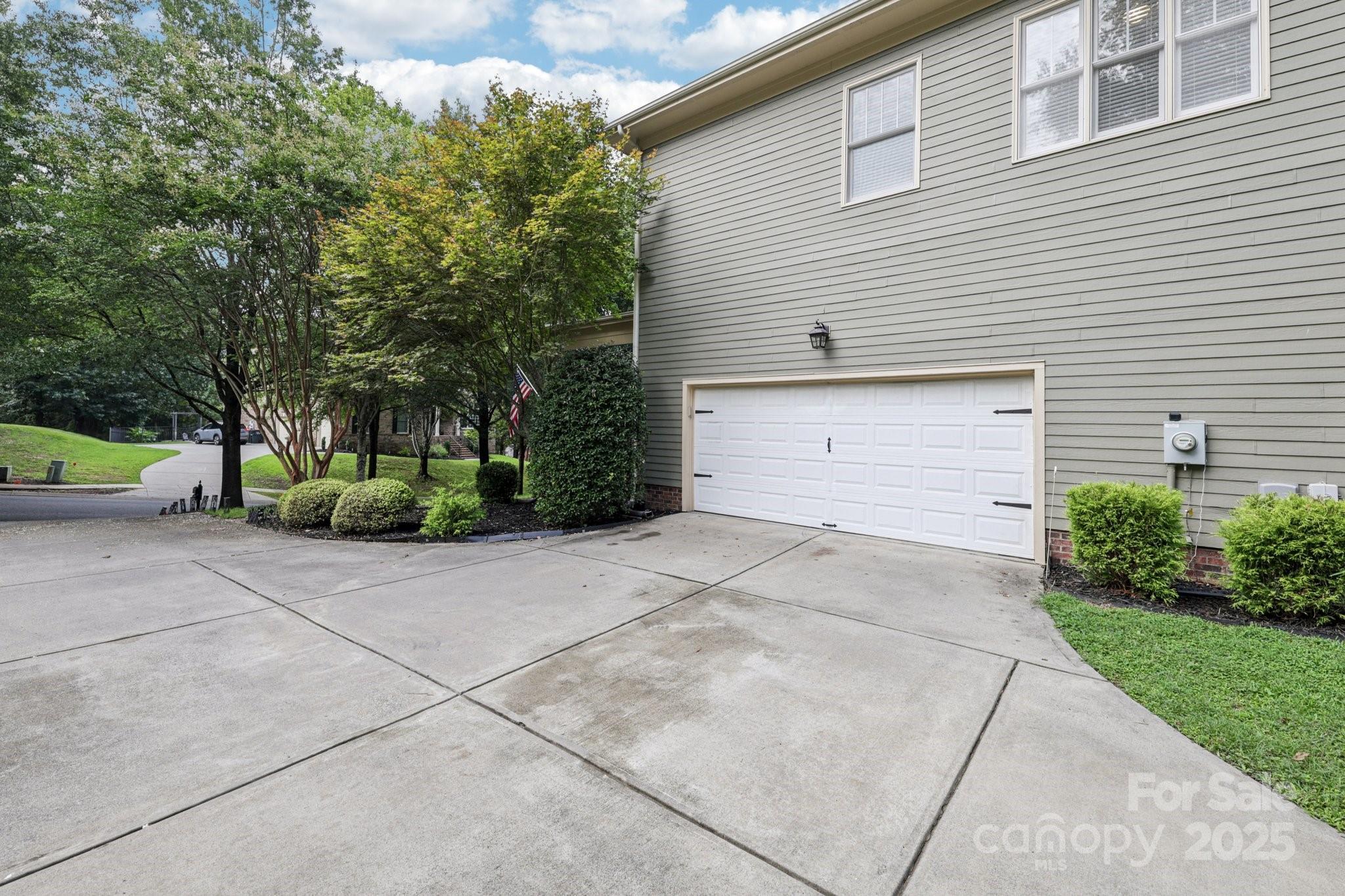 Lakeshore - Residential