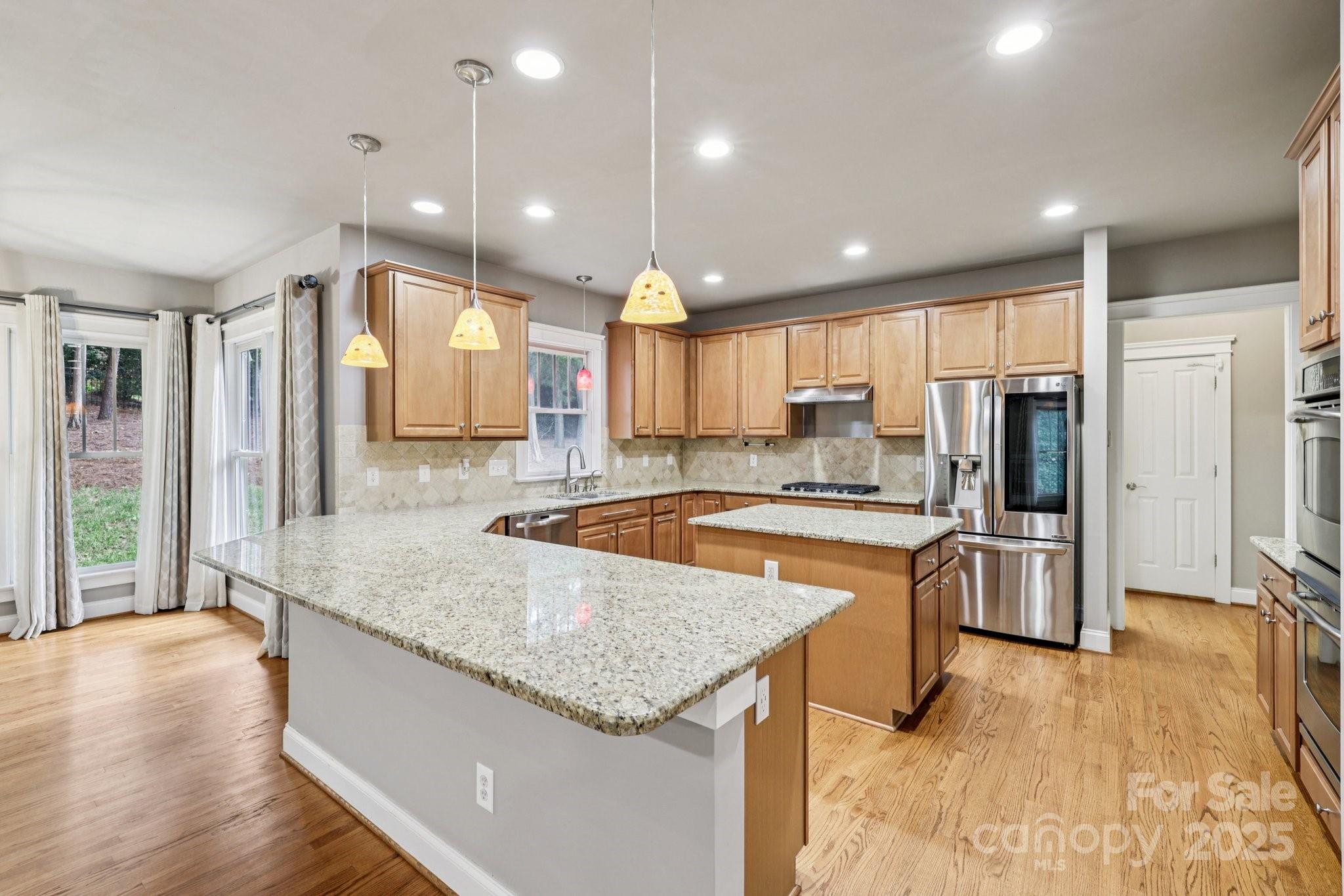 Lakeshore - Residential