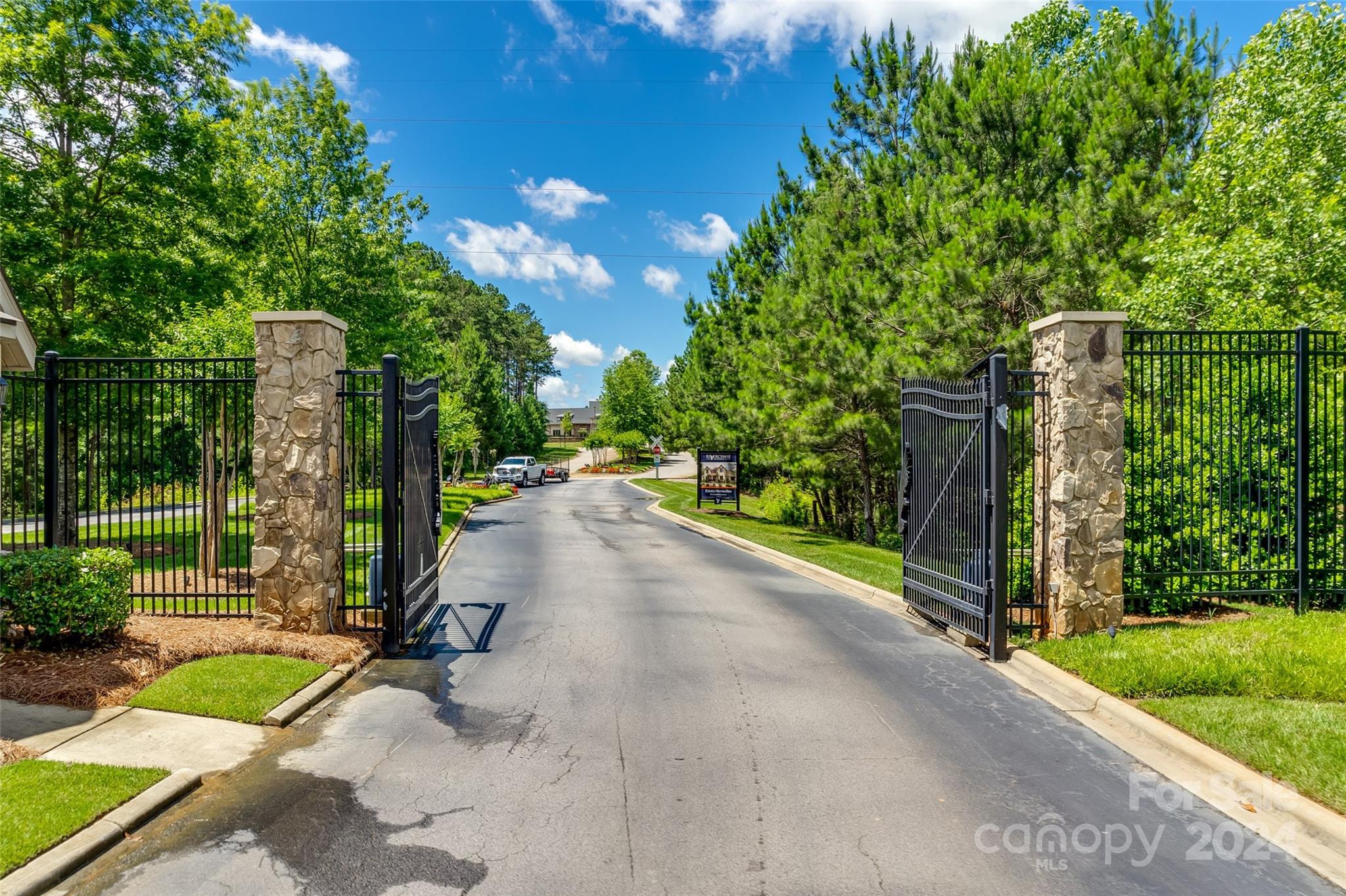 Riverchase Estates - Land