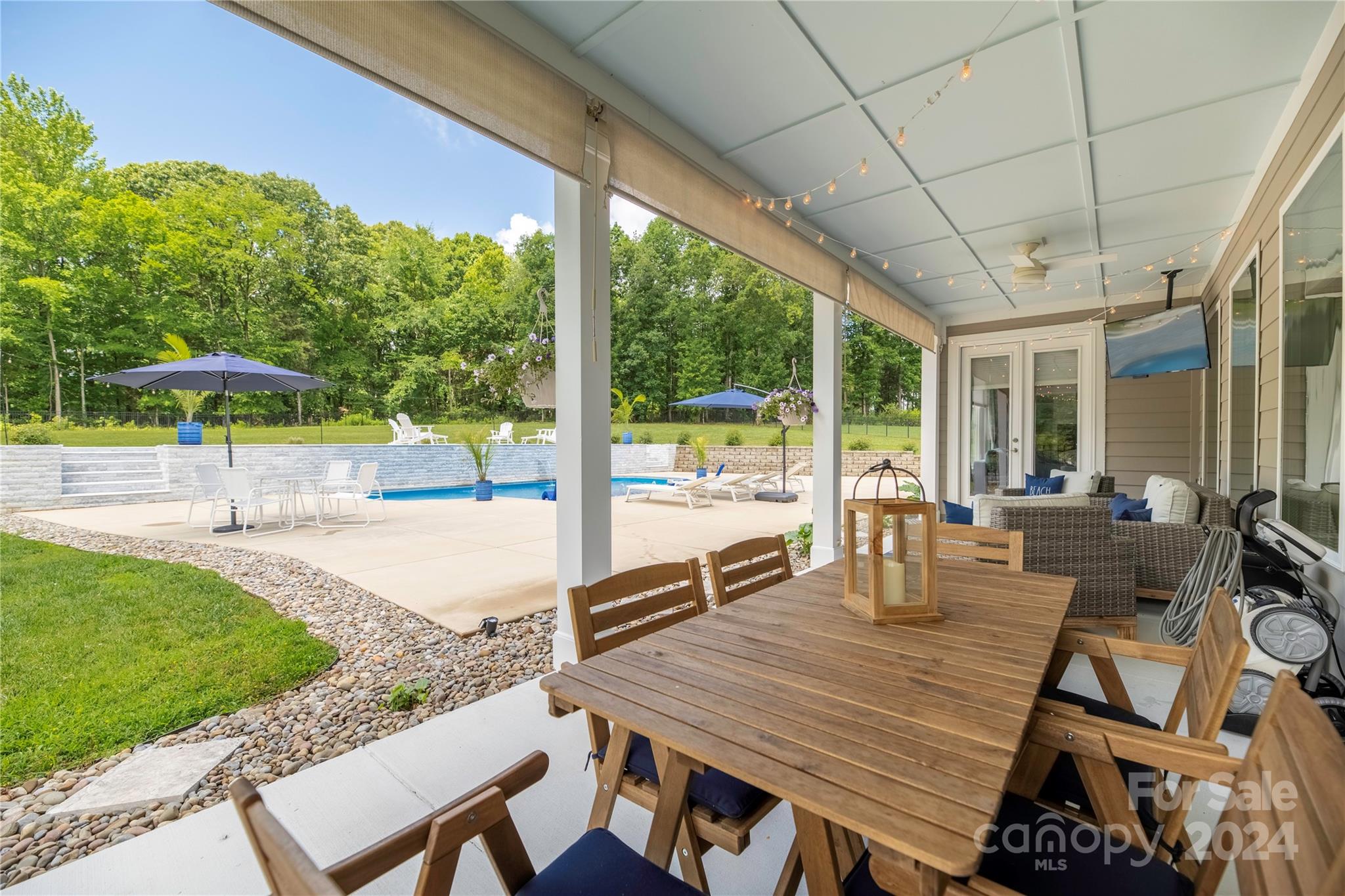 Chesapeake Pointe - Residential