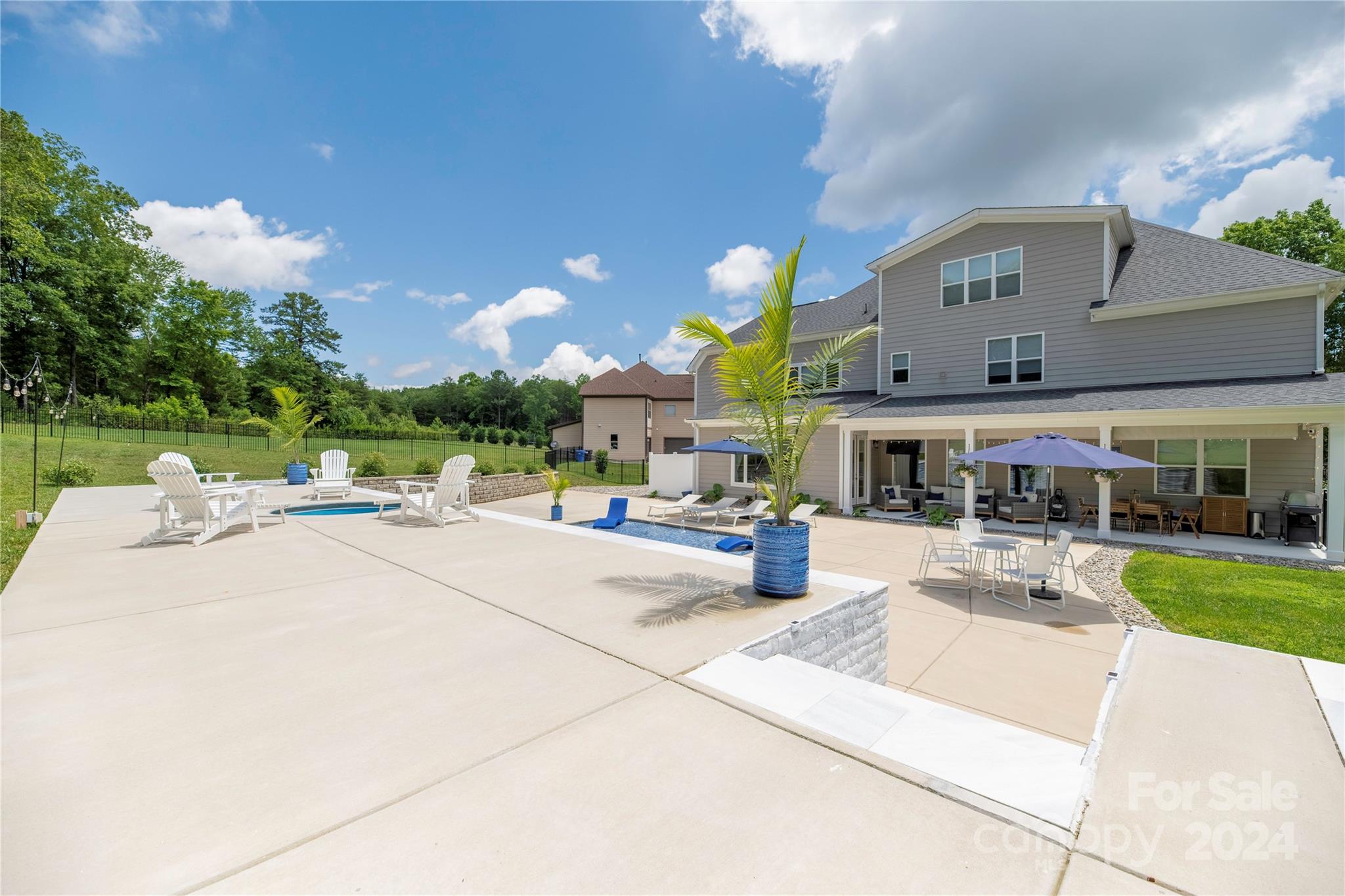 Chesapeake Pointe - Residential