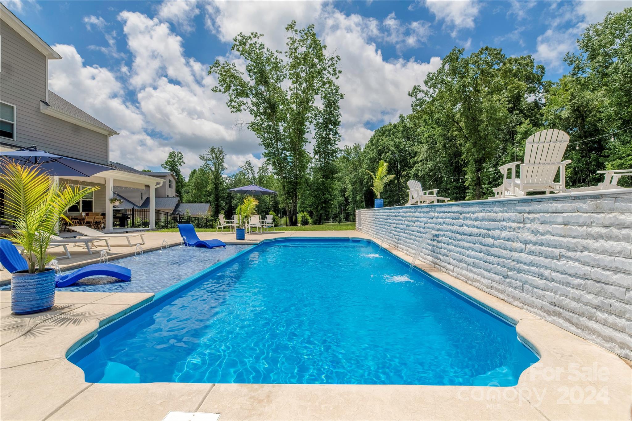 Chesapeake Pointe - Residential