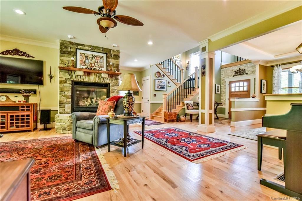 Bennington Oaks - Residential