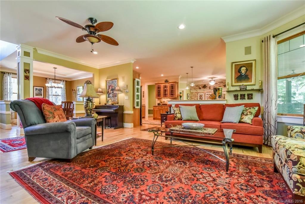 Bennington Oaks - Residential