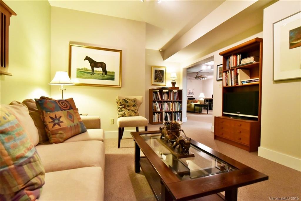 Bennington Oaks - Residential