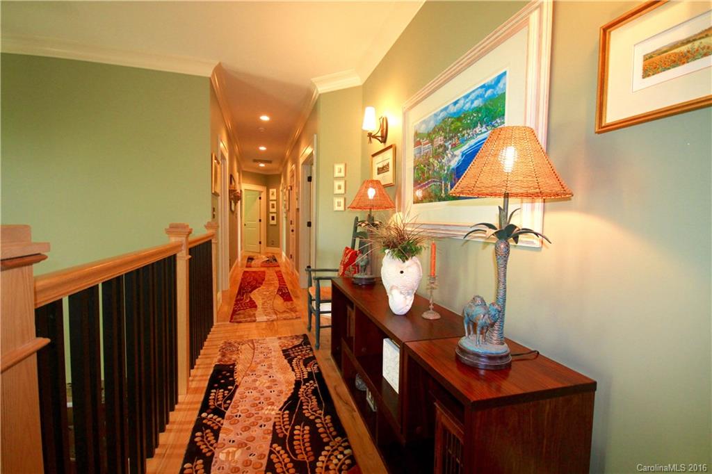 Bennington Oaks - Residential