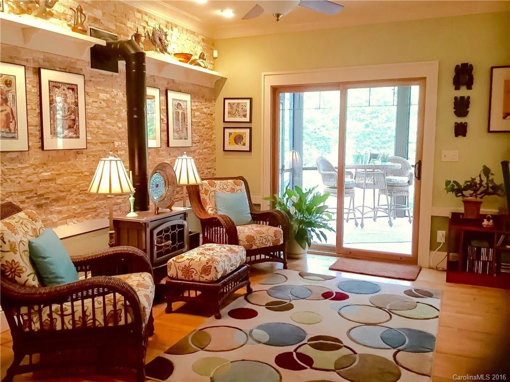 Bennington Oaks - Residential