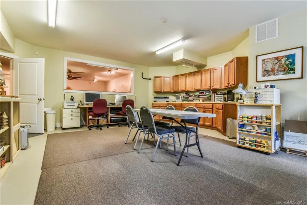 Bennington Oaks - Residential