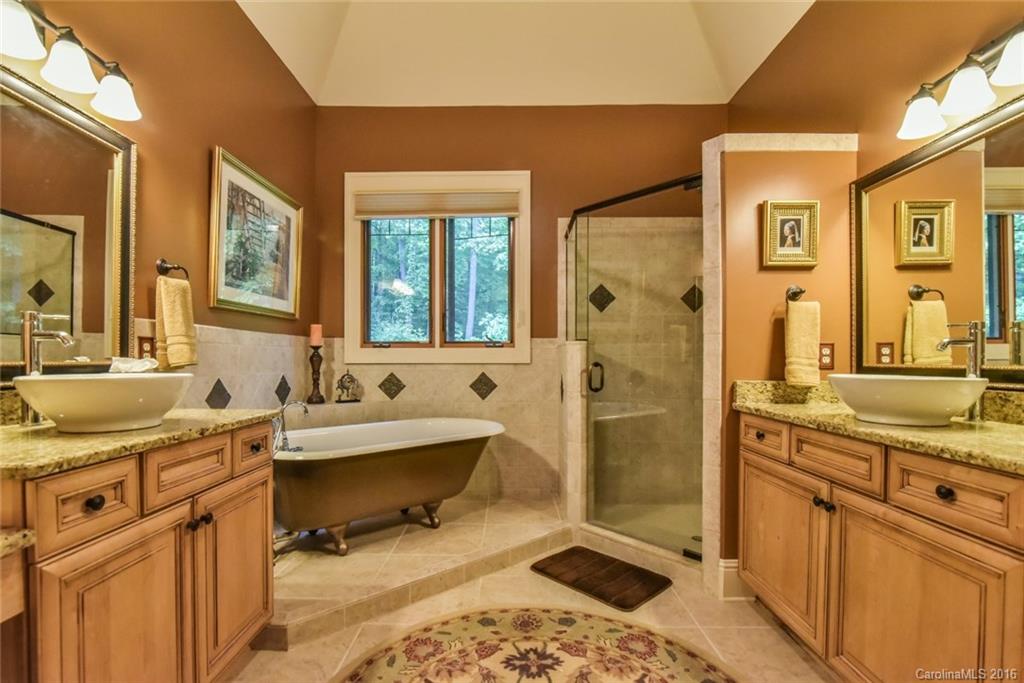 Bennington Oaks - Residential