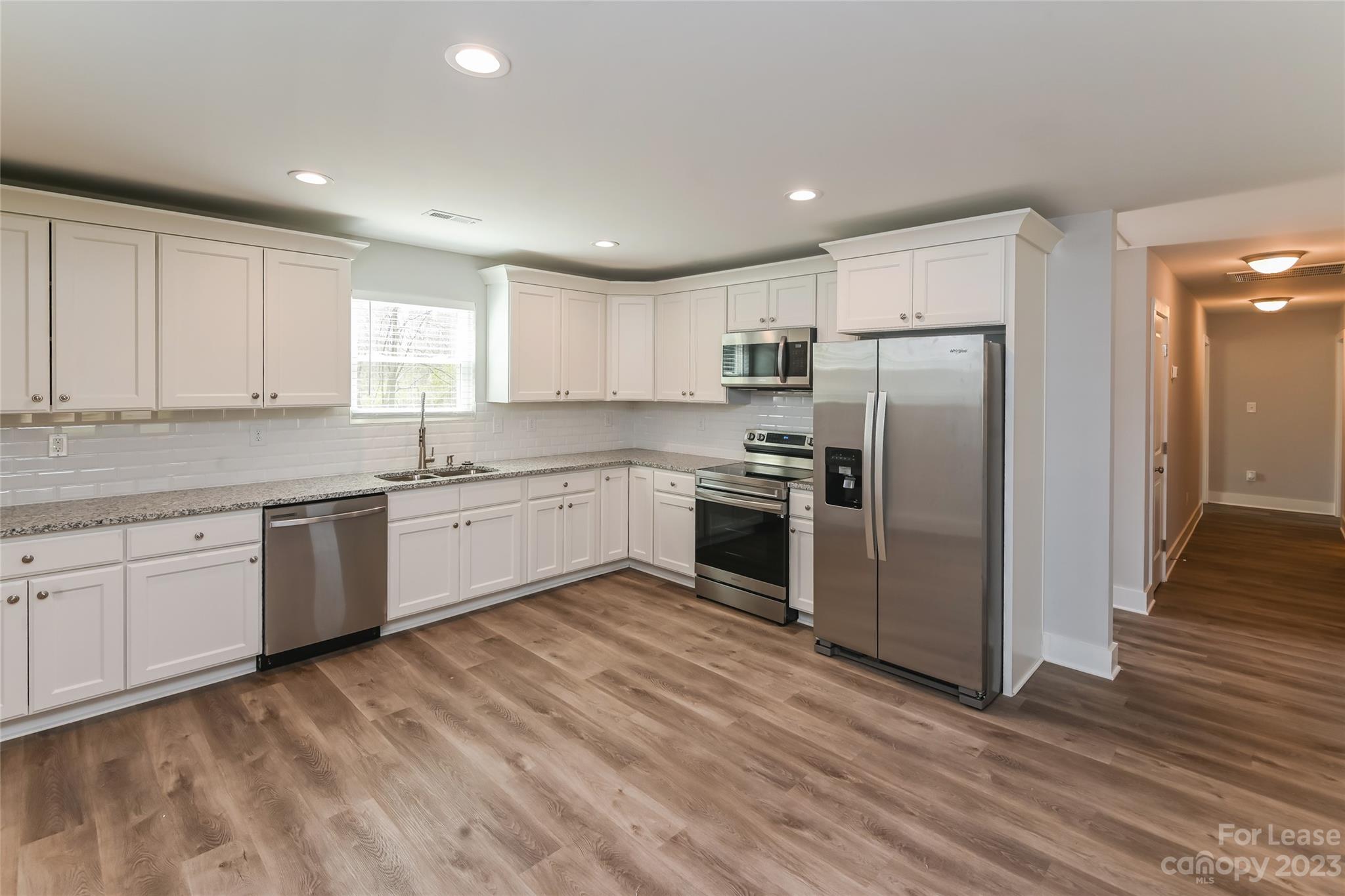 Unknown - Residential Lease