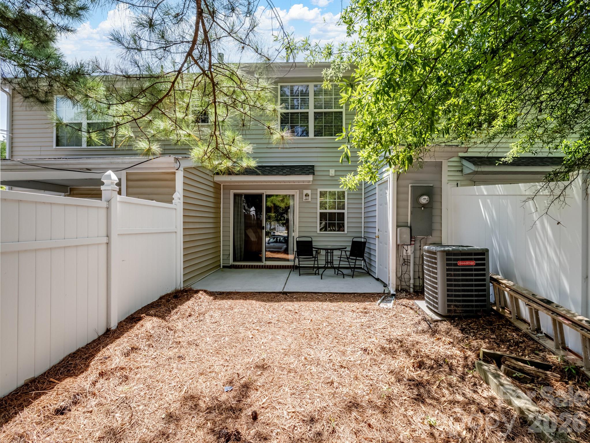 The Townes At Berkshire - Residential