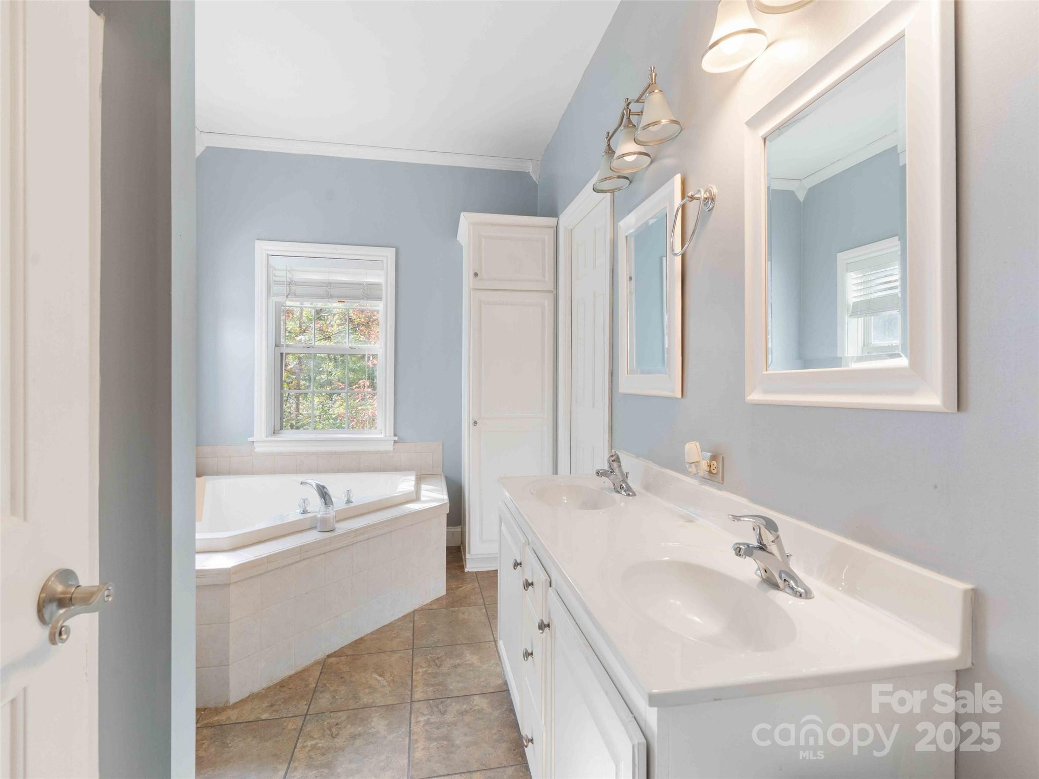 Crystal Creek - Residential