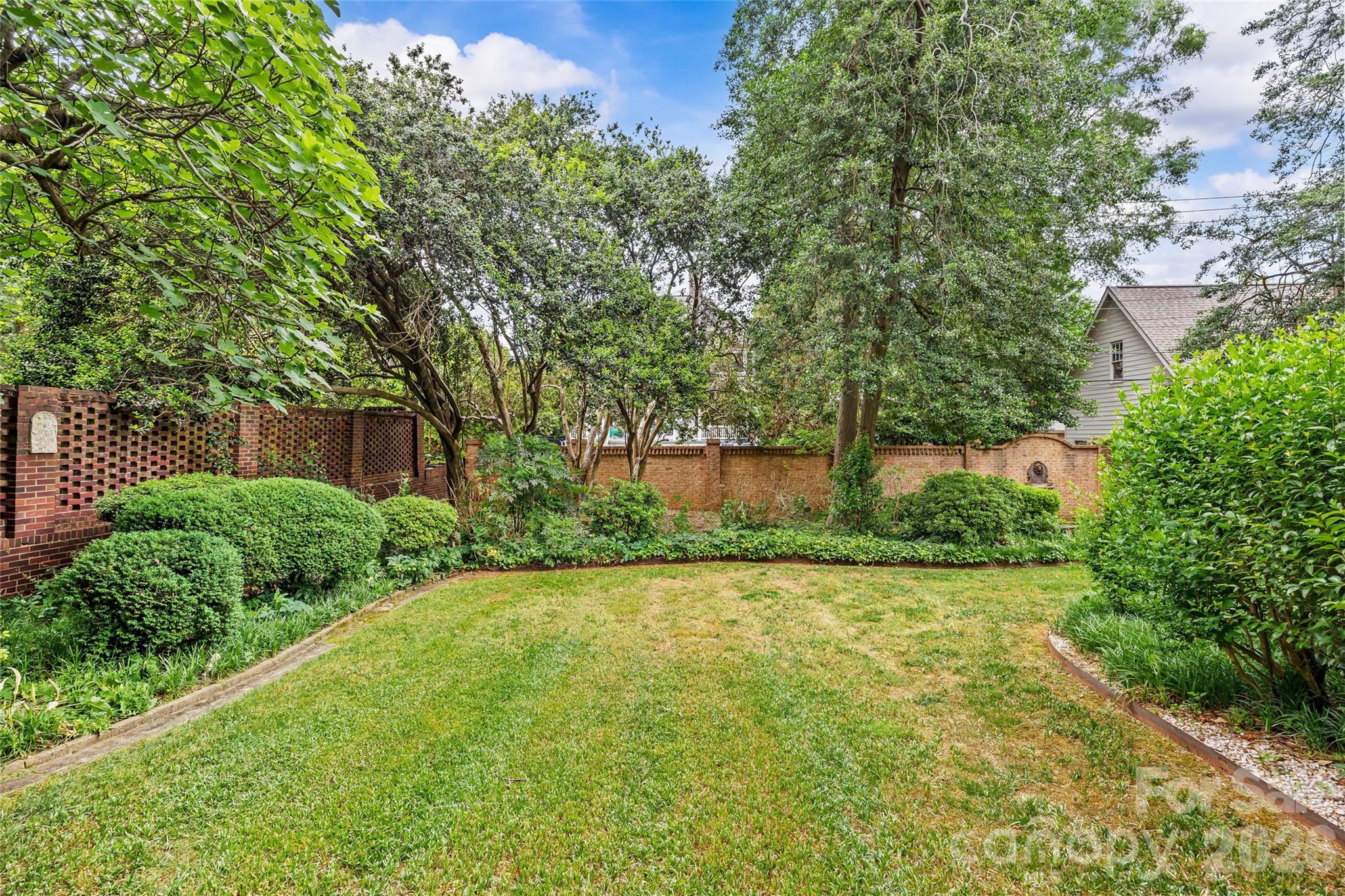 Myers Park - Residential