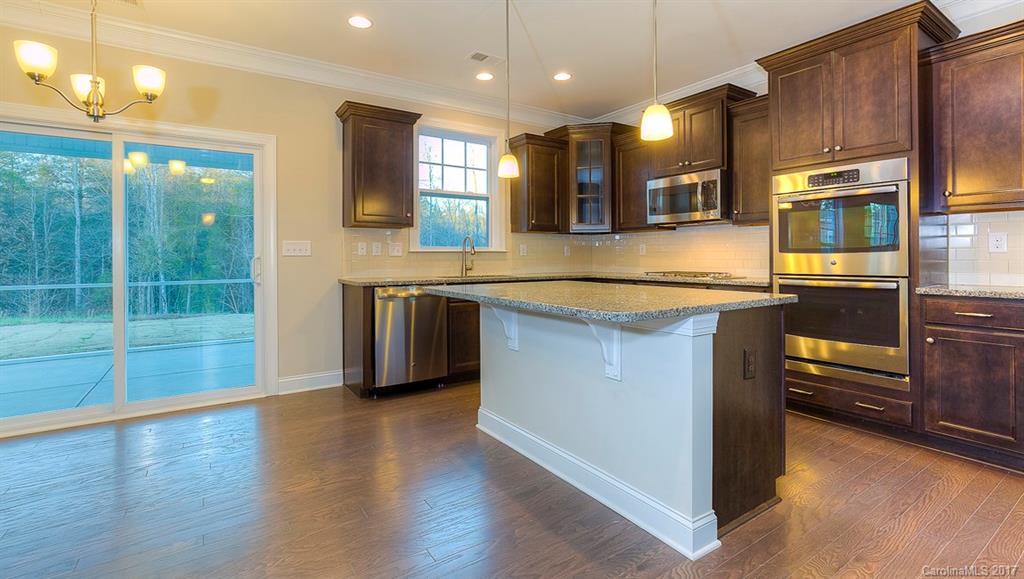 Lake Ridge - Residential