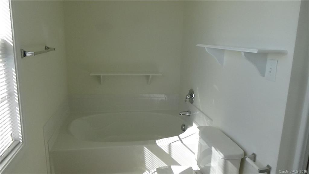 Planters Walk - Residential Lease