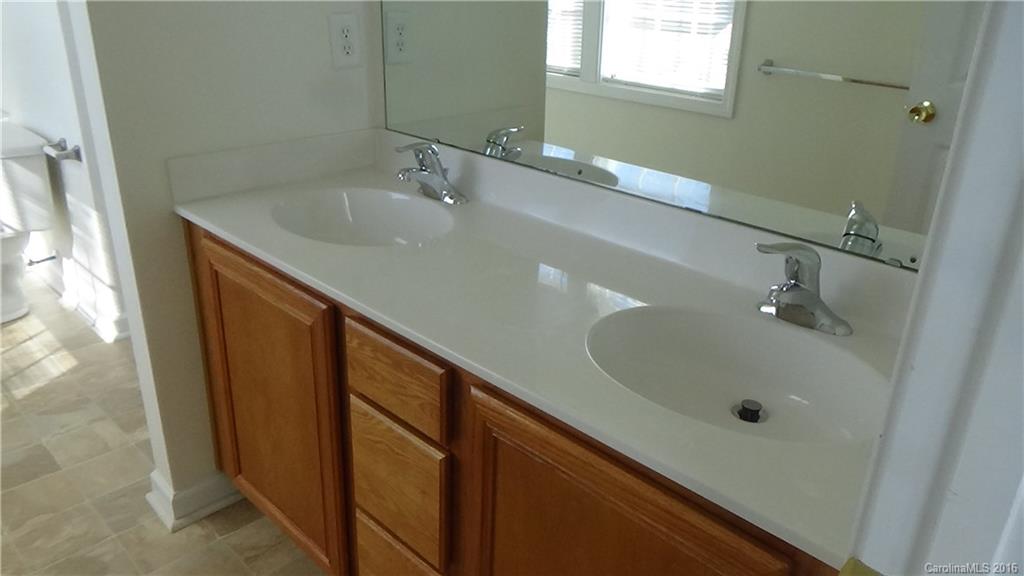 Planters Walk - Residential Lease