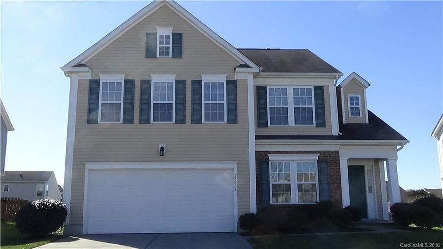 Beautiful 4 bedroom home in Planters Walk community!  Formal Dining, Living with Fireplace, Sunroom off spacious kitchen with all appliances included!  Laundry Down!  4 Bedrooms up, Master has tray ceiling, Master bath dual sinks, garden tub and stand up shower! Must See!