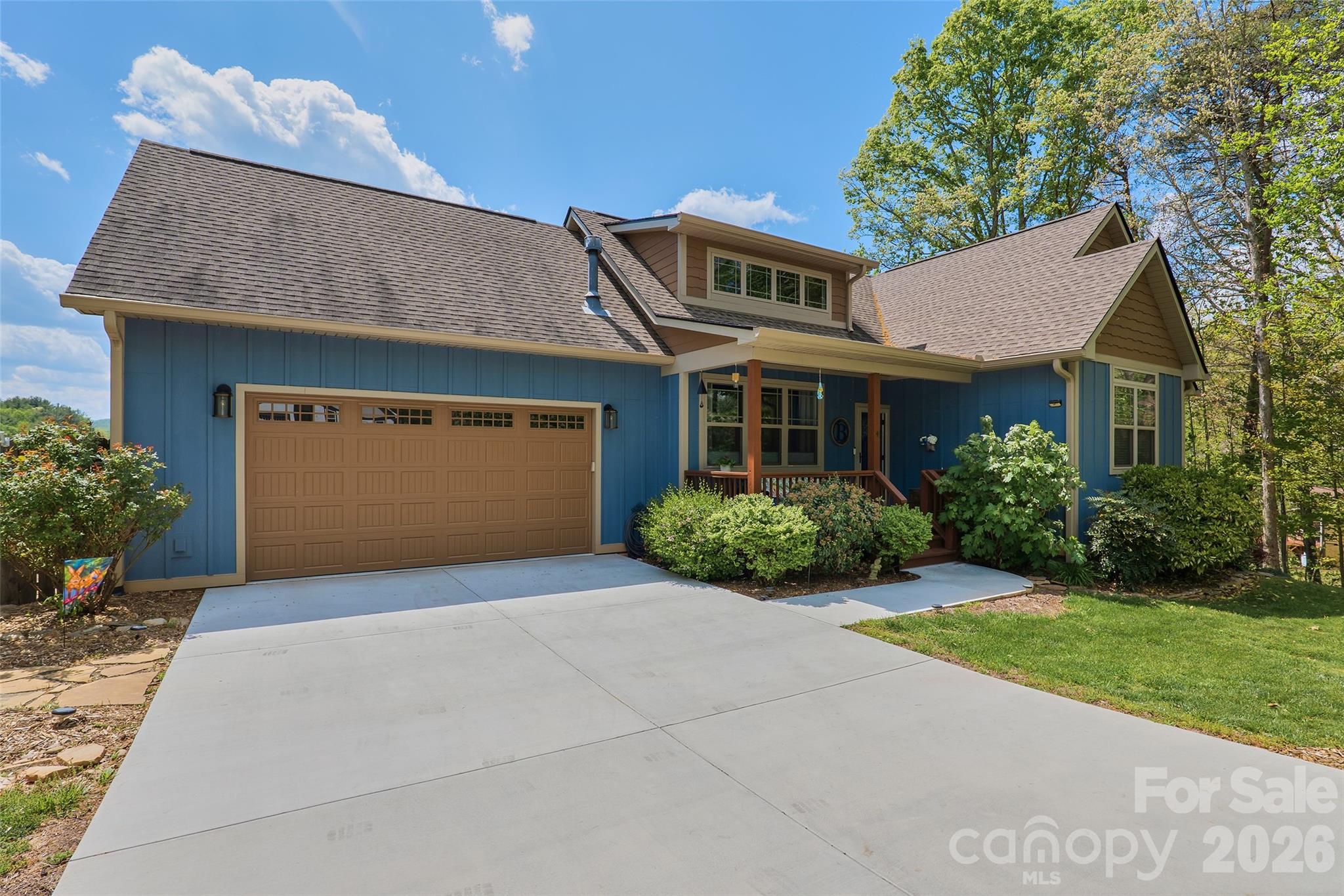 4 Oak Mountain Drive