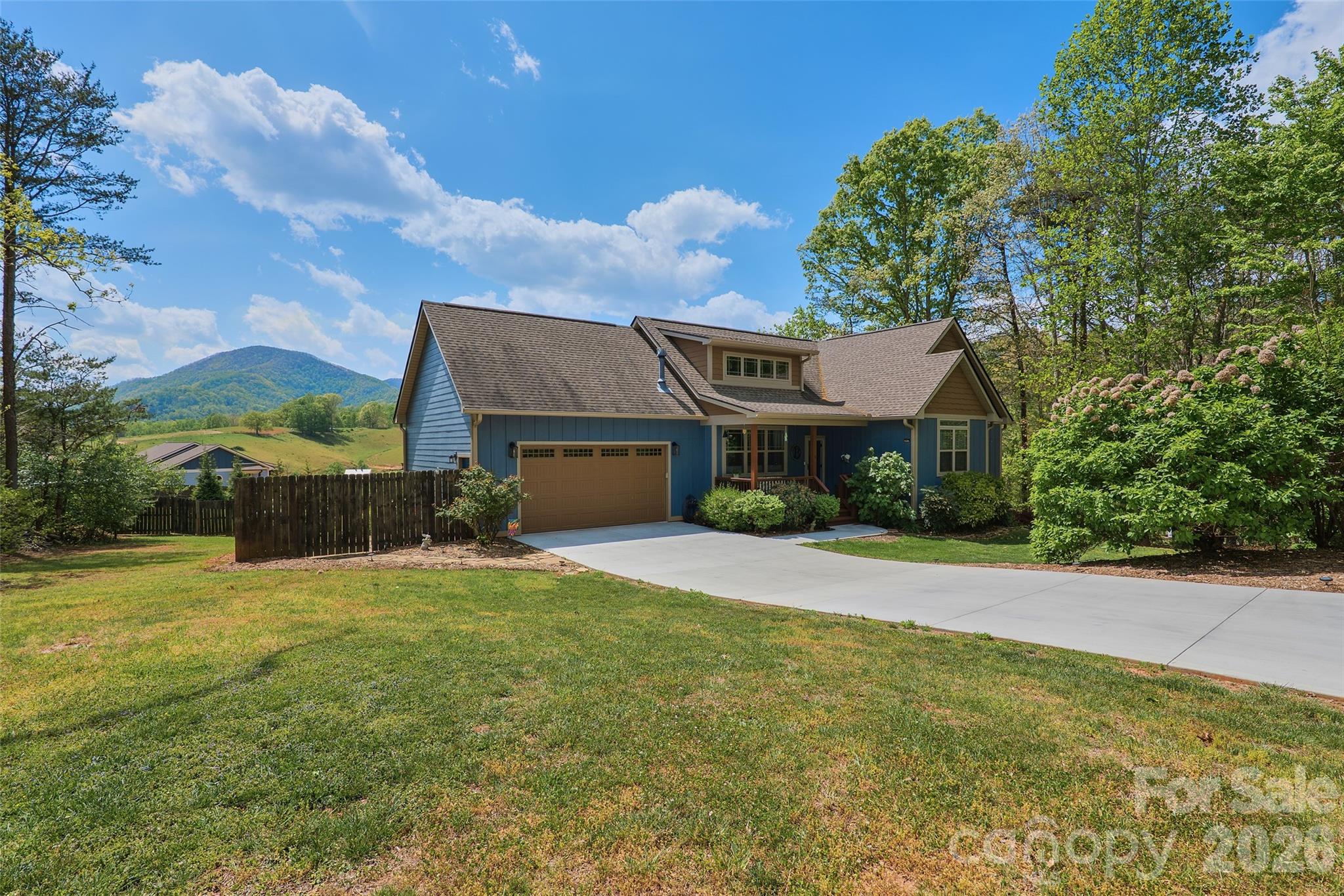 4 Oak Mountain Drive