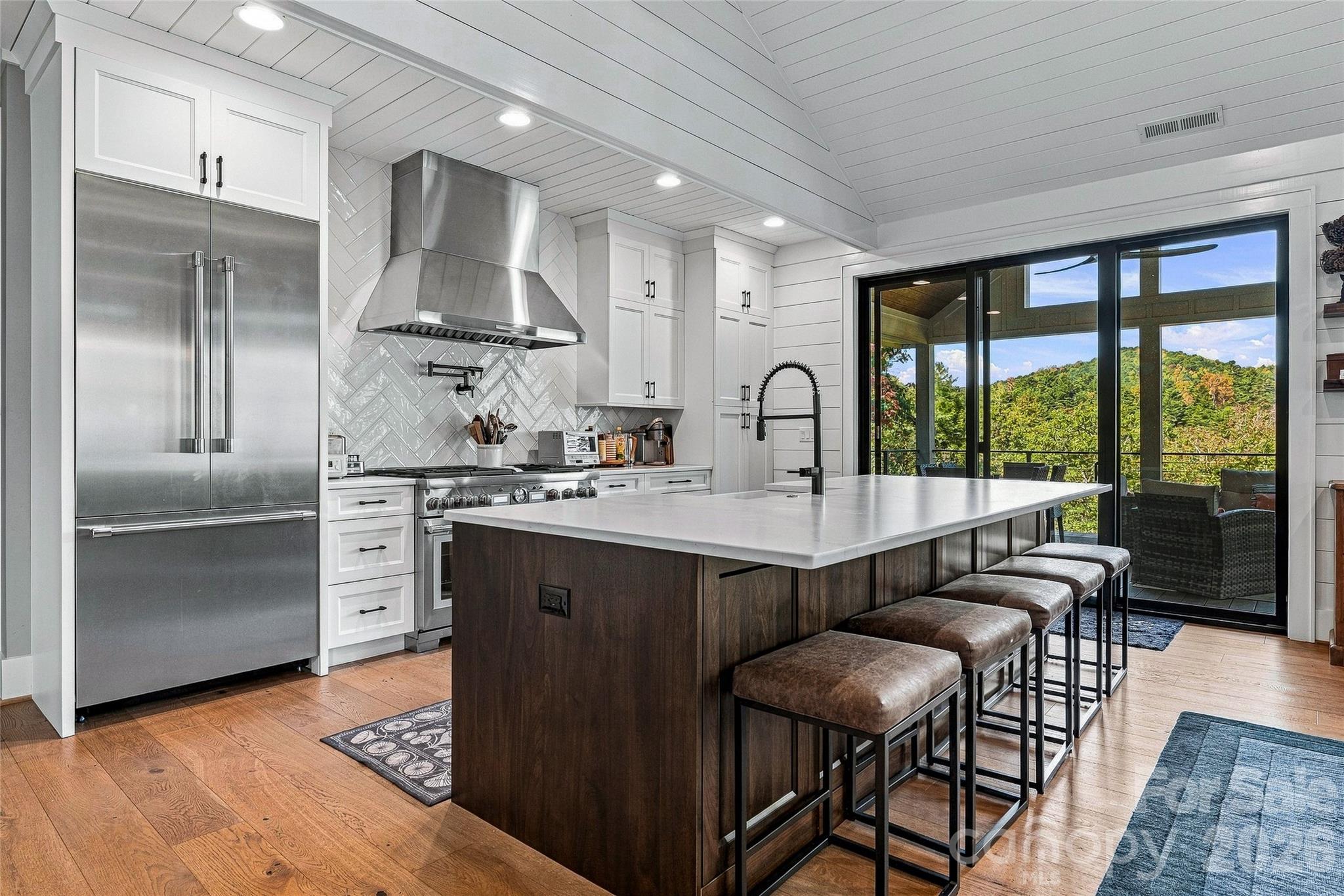 108 Wolf Shoals Drive