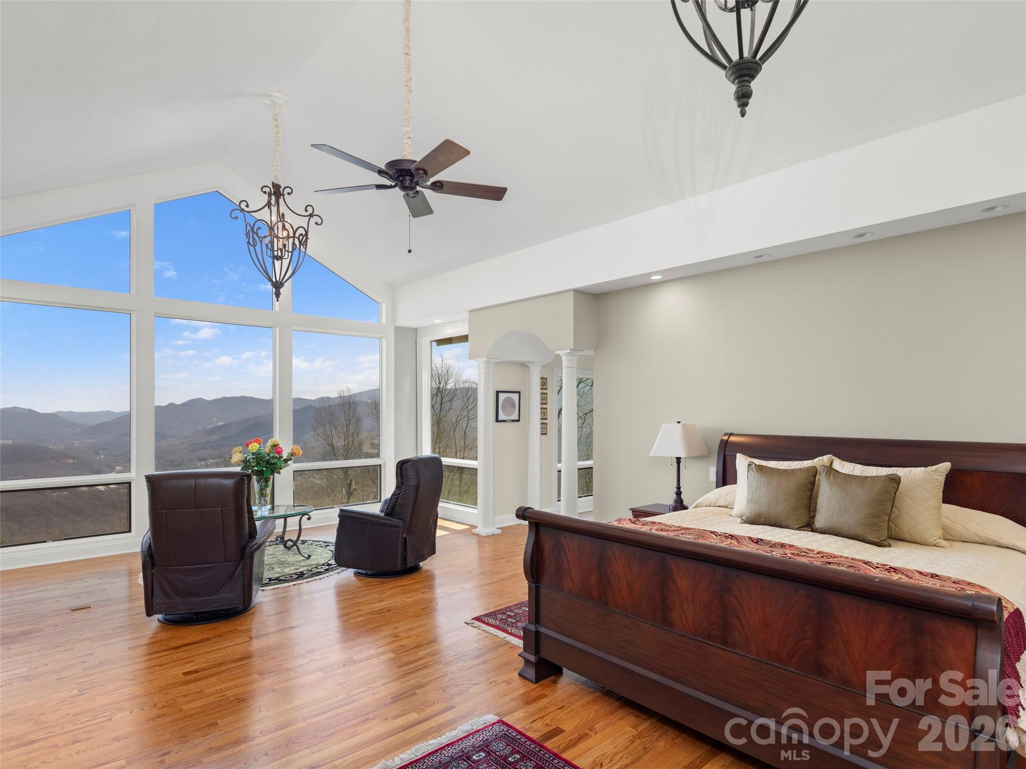 Walker-In-The-Hills - Residential