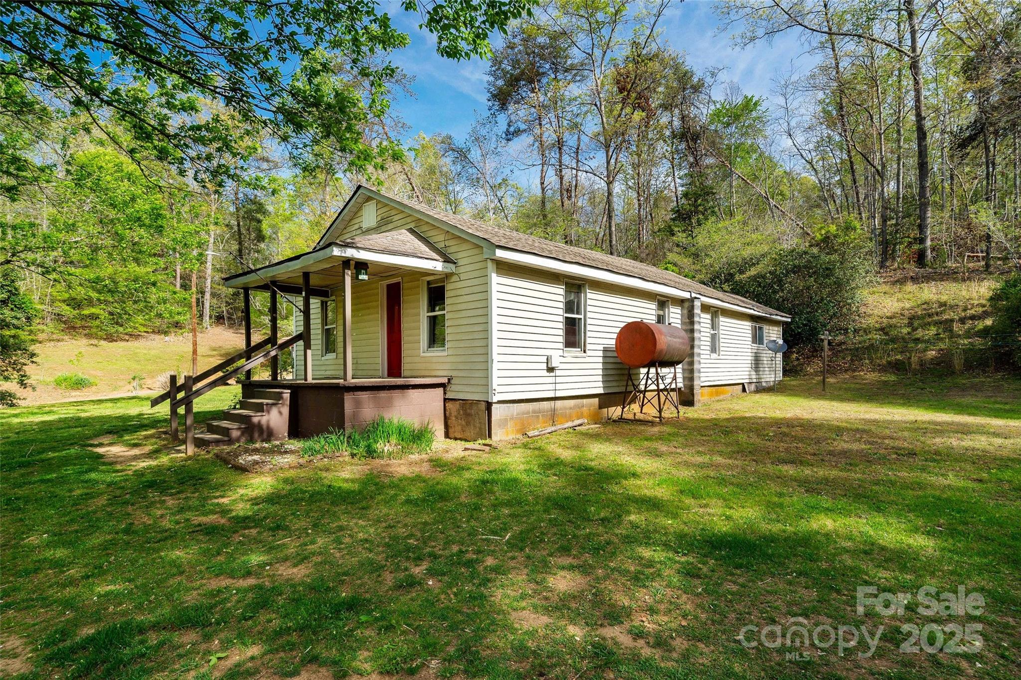 1470 Lytle Mountain Road