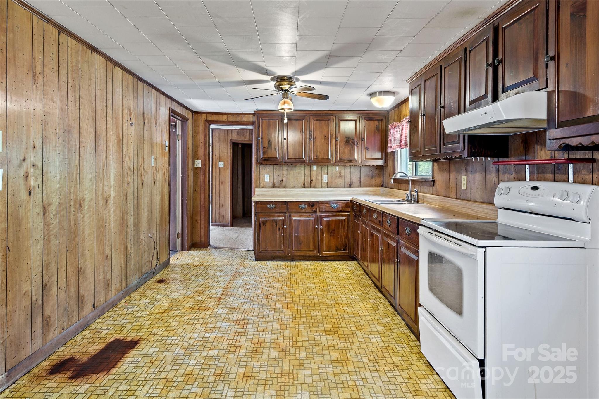 1470 Lytle Mountain Road