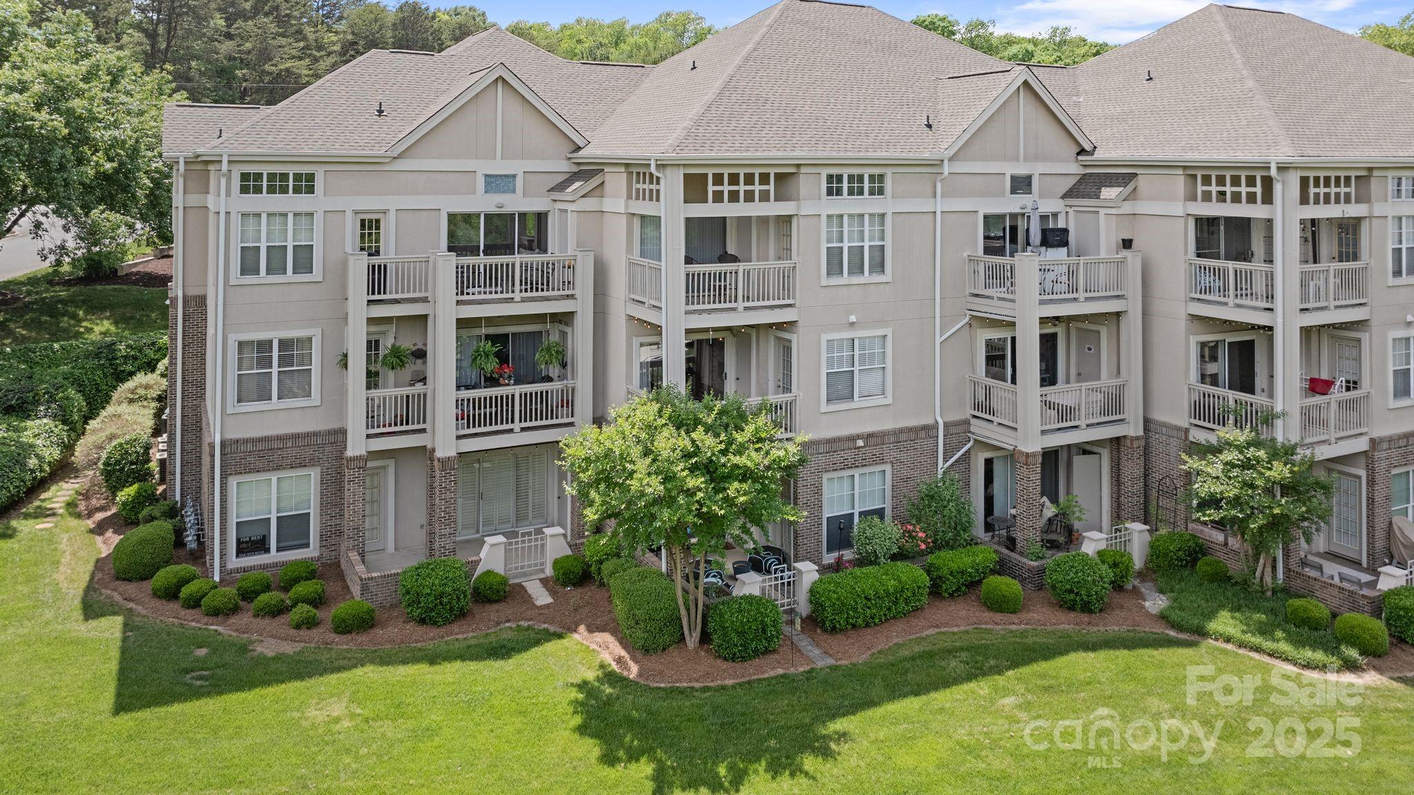 108 Pier 33 Drive 414