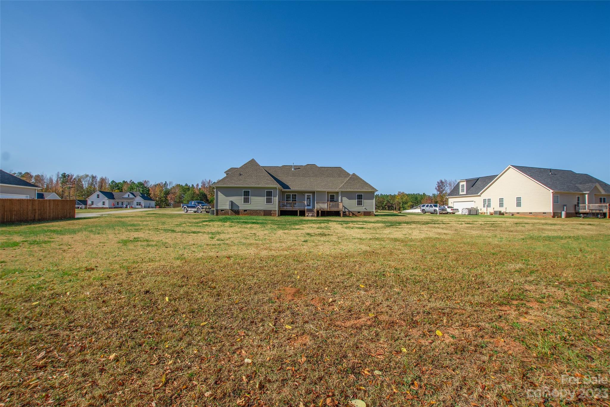 Sanders Landing - Residential