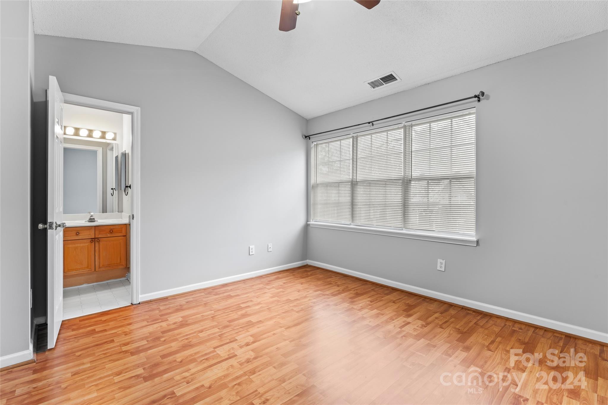 Glenwater at University Place - Residential