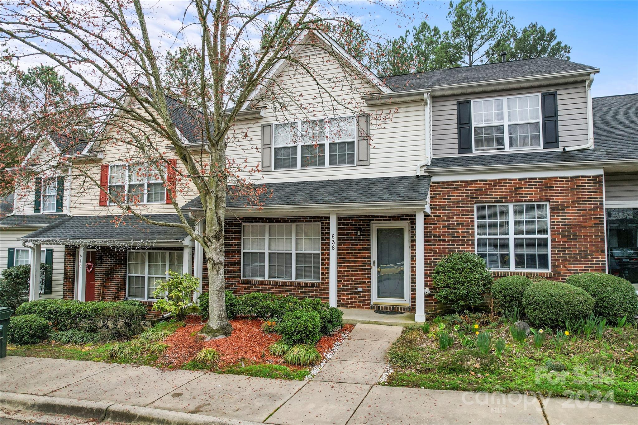 Glenwater at University Place - Residential