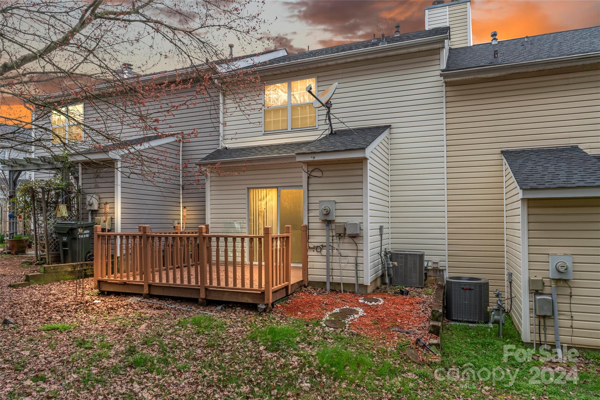 Glenwater at University Place - Residential