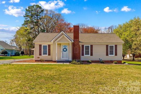 2003 Old Concord Road Salisbury NC 28146