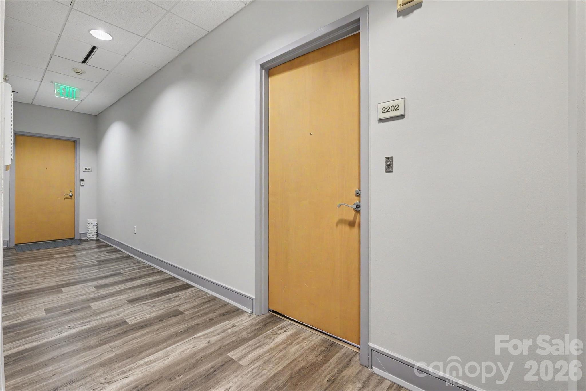 315 Arlington Avenue 2202