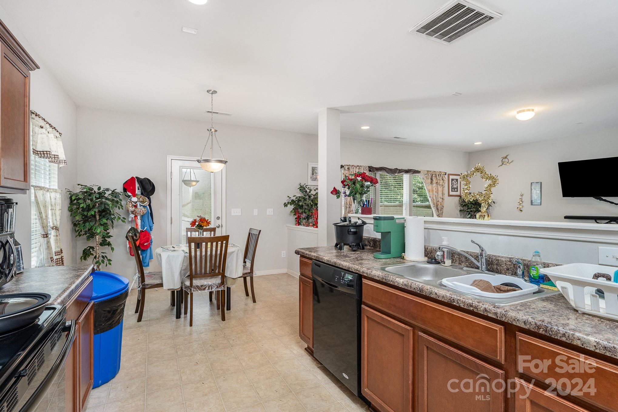 Long Creek Meadows - Residential