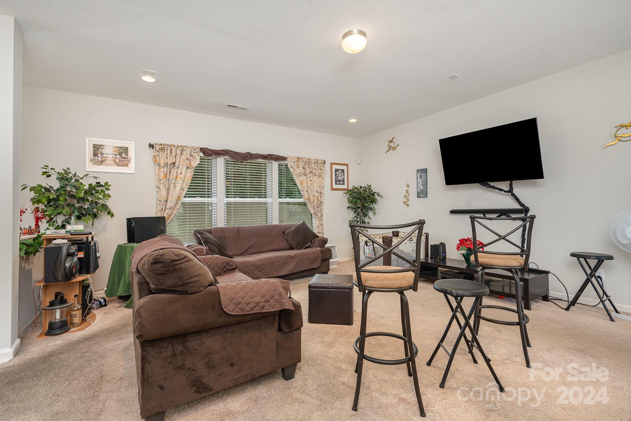 Long Creek Meadows - Residential