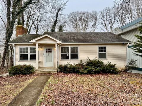 29 Evergreen Avenue Asheville NC 28806