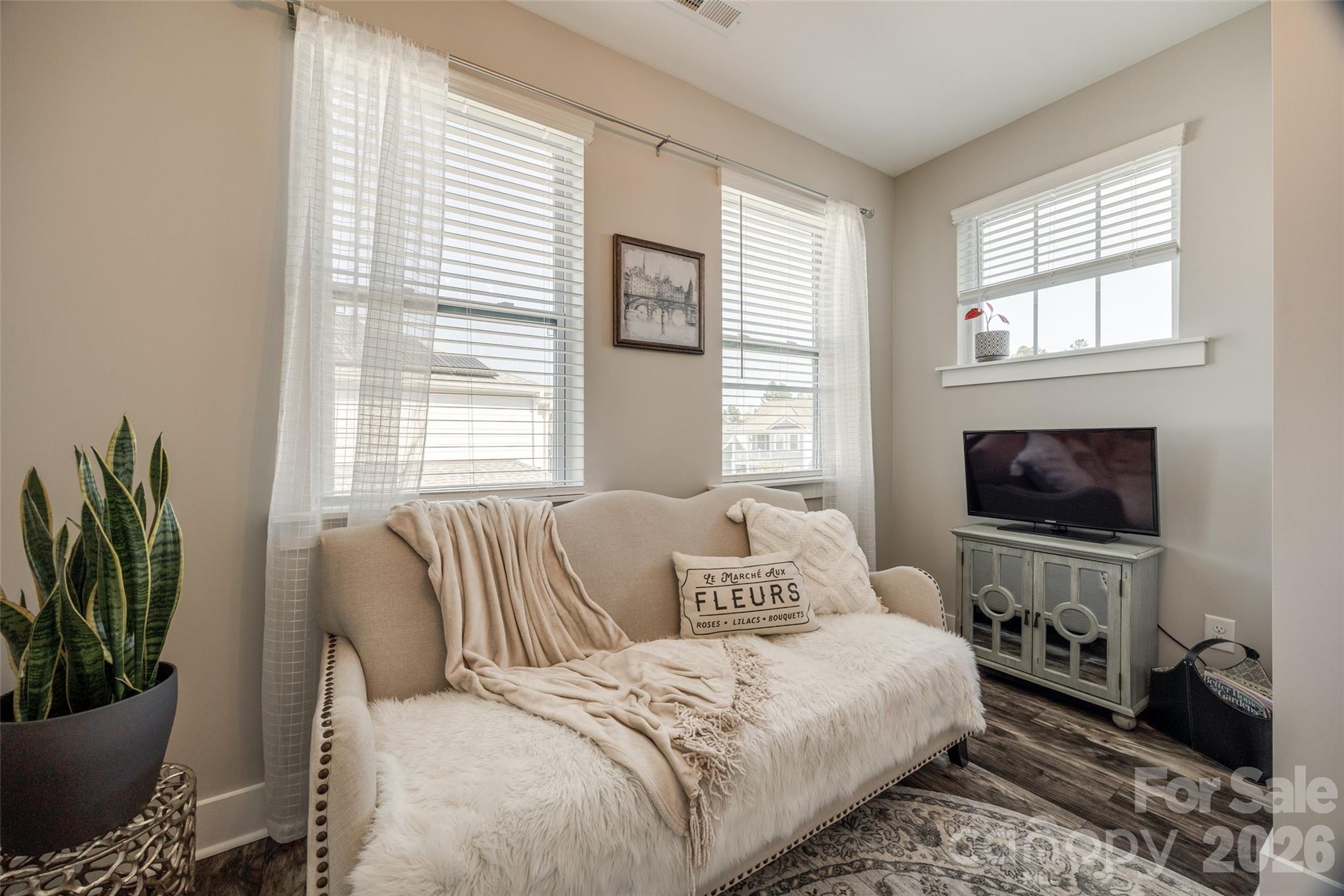 Paddlers Cove - Residential