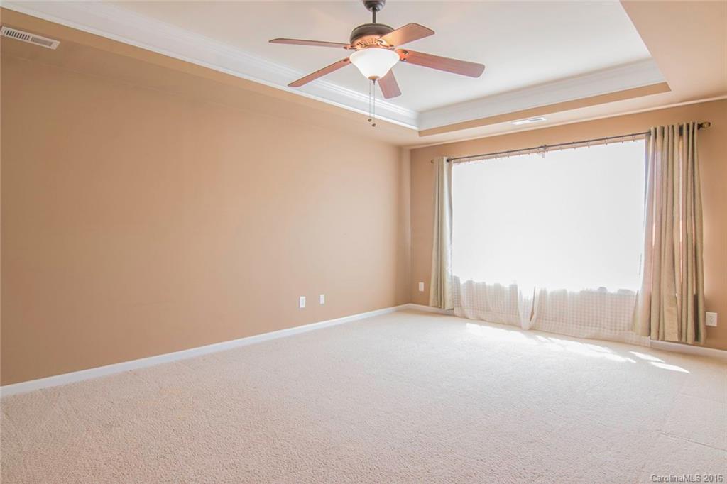 Lake Shore On Lake Wylie - Residential