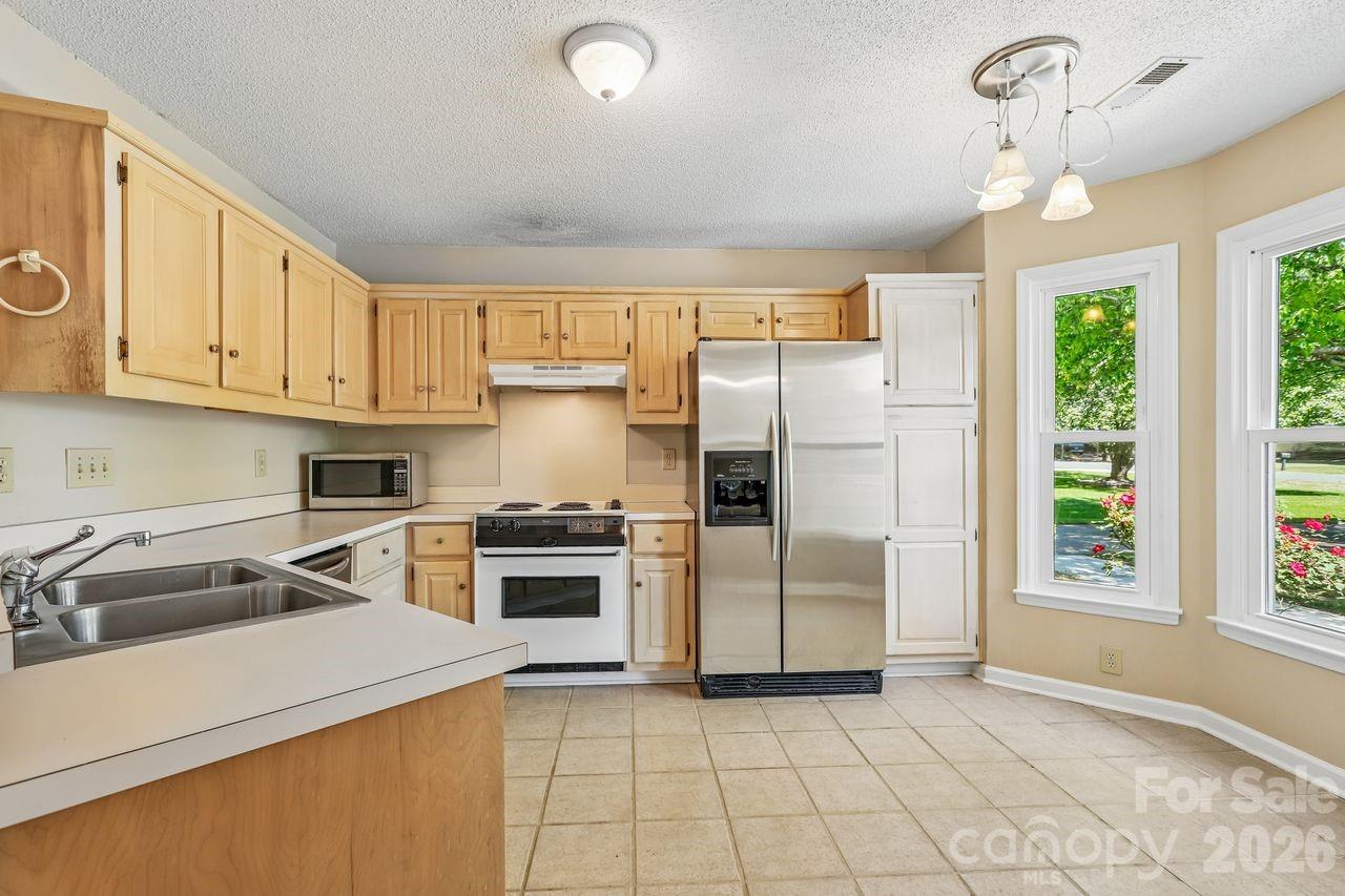 15032 Catawba Circle