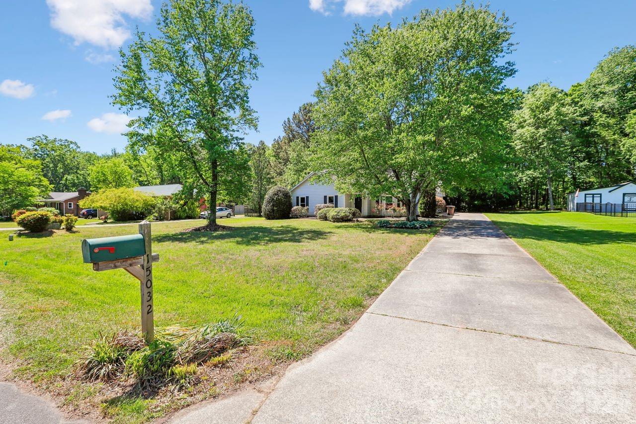 15032 Catawba Circle