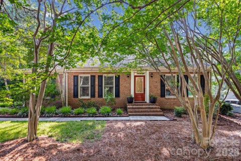 Photo of 11701 Harrowfield Road, Charlotte, NC 28226 (MLS # 4399310)