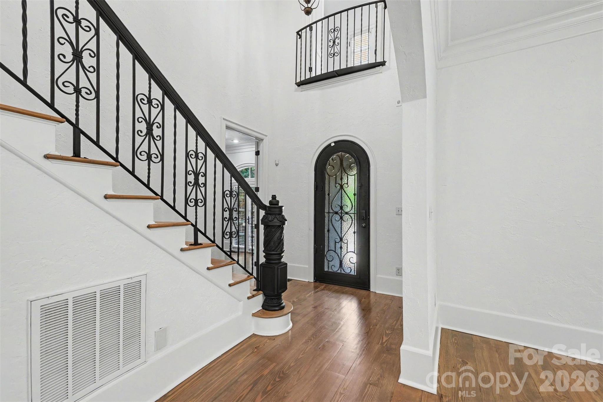 703 Sainte Rose Lane
