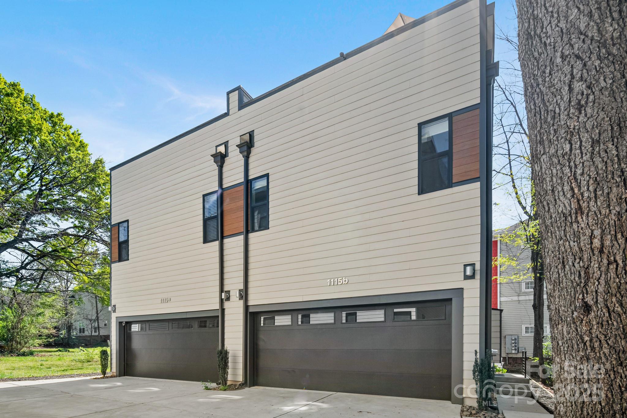 1115 Greenleaf Avenue B