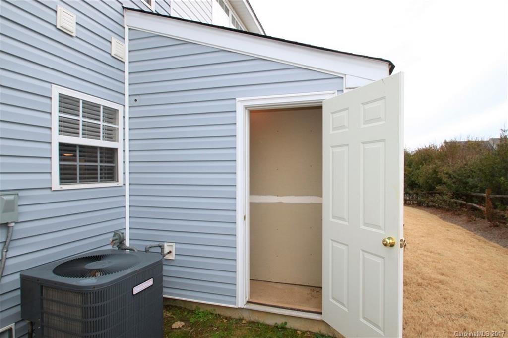 Old Stone Crossing - Residential Lease